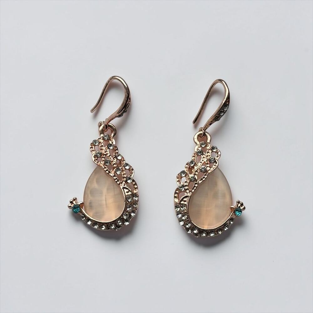 Elegant Water Drop Rhinestone Set - Picture 3 of 7